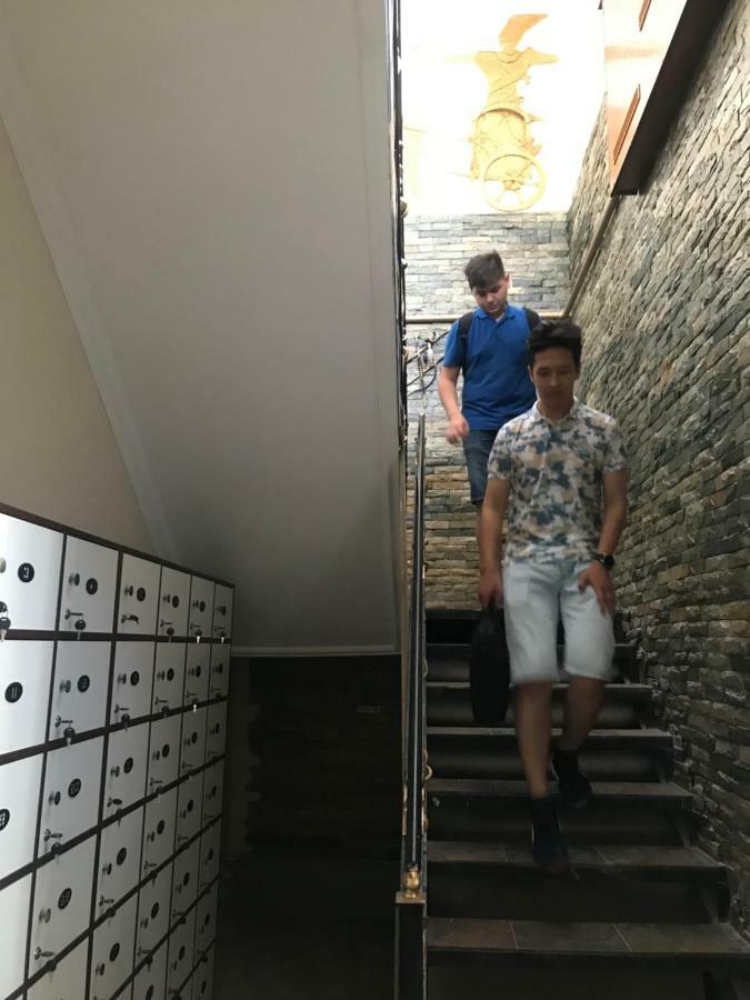 Capsule Hotel Technocave Бишкек Экстерьер фото